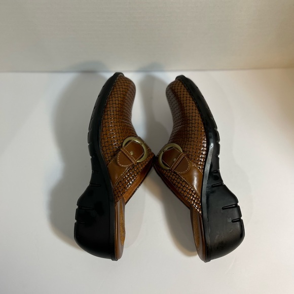 Clarks Artisan Collection Beige Leather Mule Slip-on Heel Shoe Women Size 8M - Picture 6 of 16